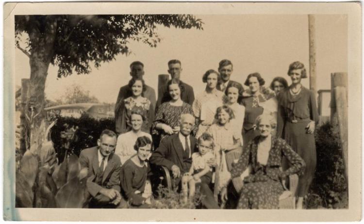 ch_family_weddingday